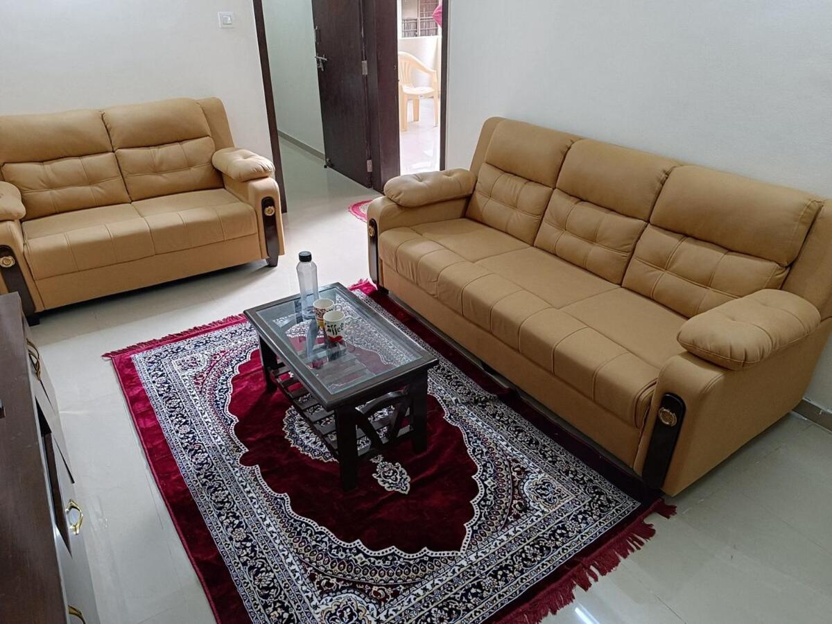 1bhk Service 19 Apartment *
