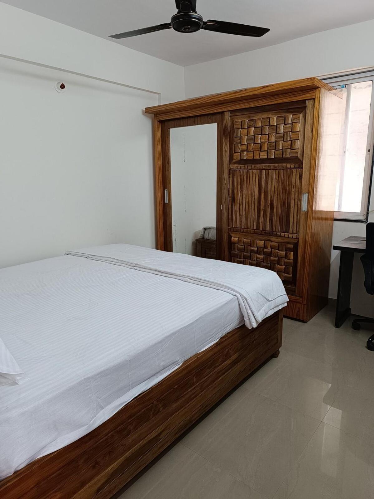 Apartment 1bhk Service 19 *