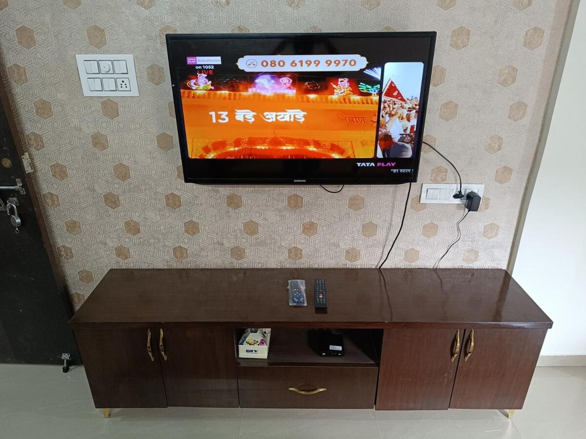 1bhk Service 19 Apartment